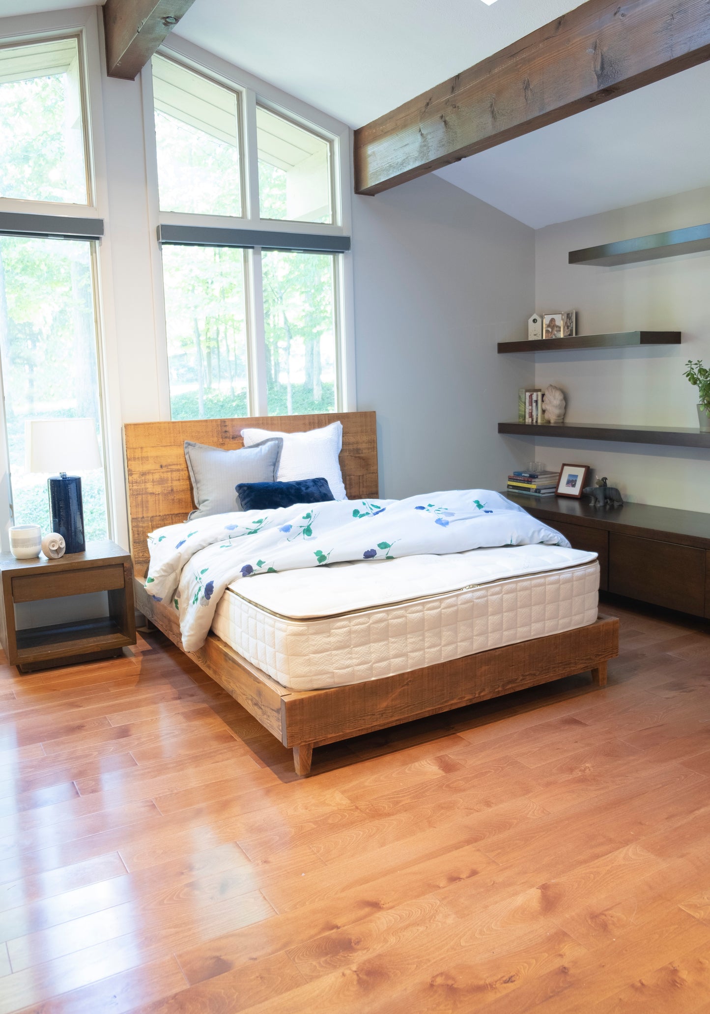 EOS Classic Customizable Organic Mattress