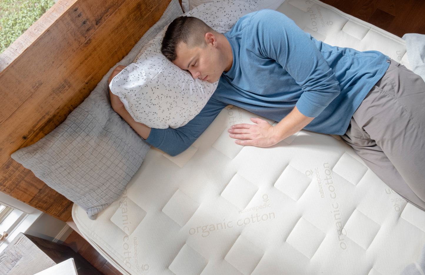 EOS Classic Customizable Organic Mattress